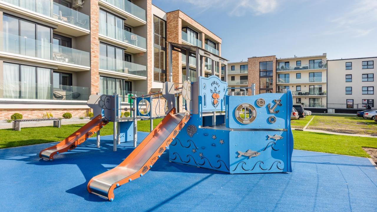 Apartament Zlota Perla Z Parkingiem 16 E Perlowa Przystan - Holiday City Kołobrzeg Extérieur photo